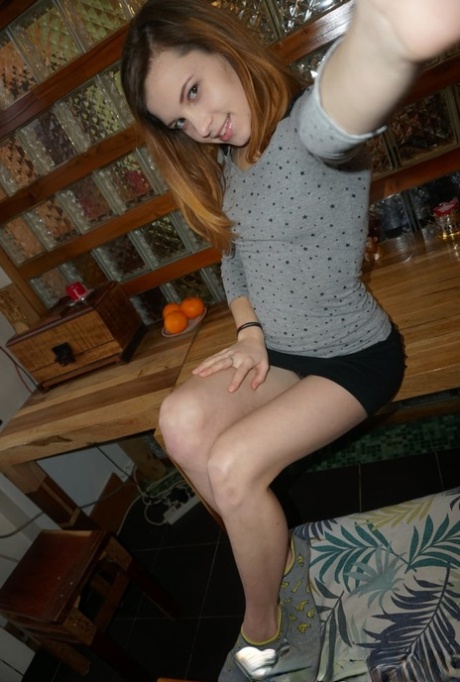 Başakşehir Seçkin Üniversiteli Escort Modeli Nihan